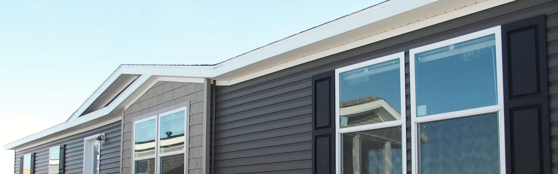 Click to show or hide the buttons