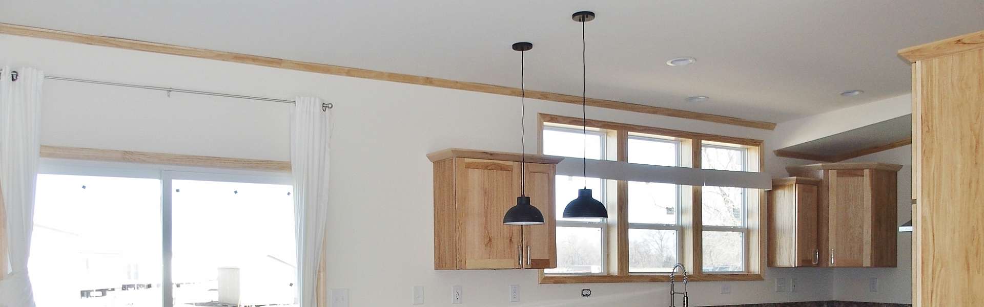 Click to show or hide the buttons